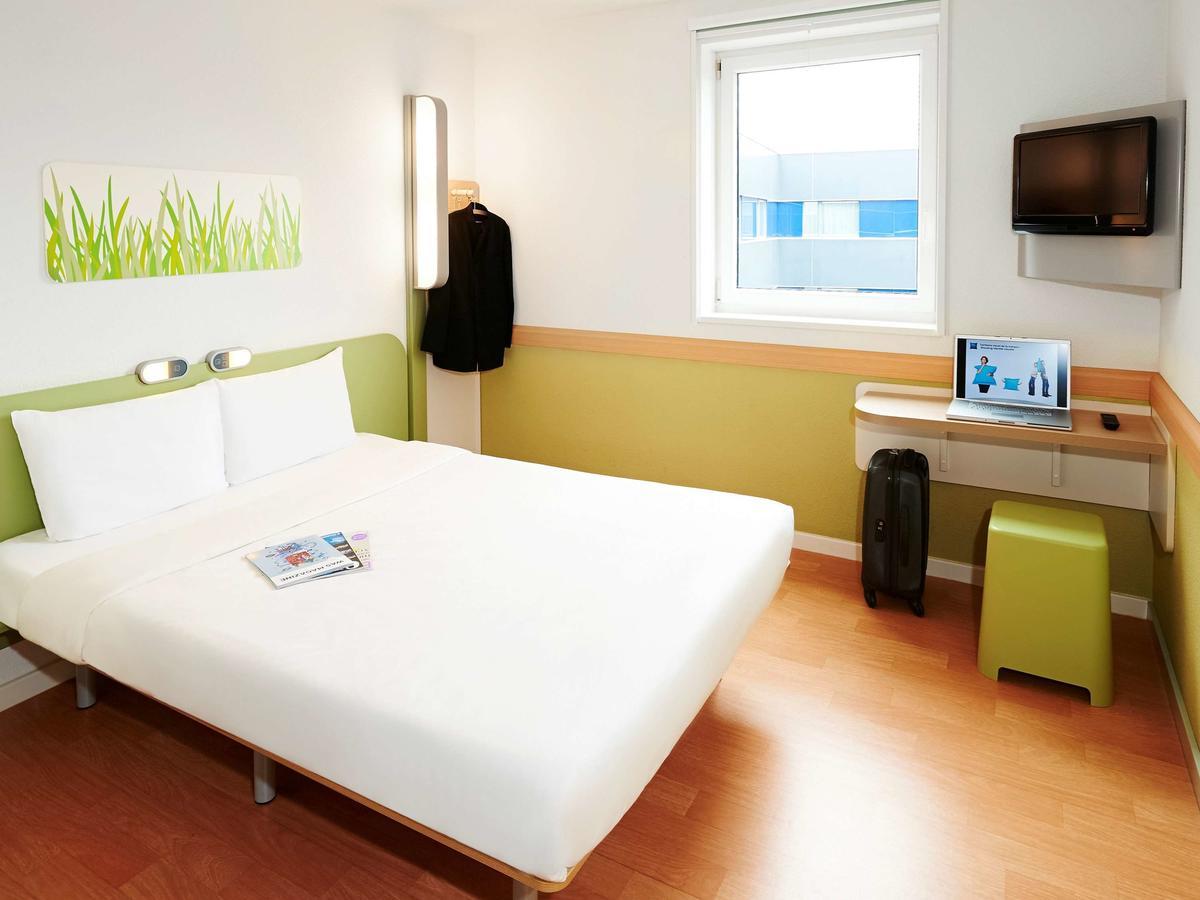 Ibis Budget Montbéliard Zewnętrze zdjęcie